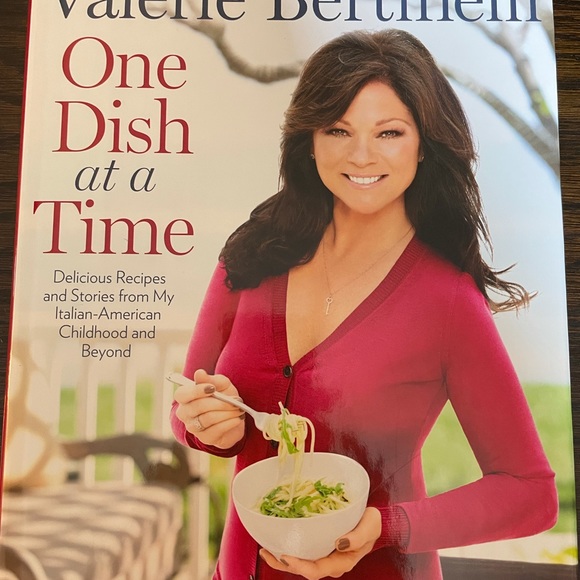 Kitchen Valerie Bertinelli One Dish At A Time Nwot Poshmark